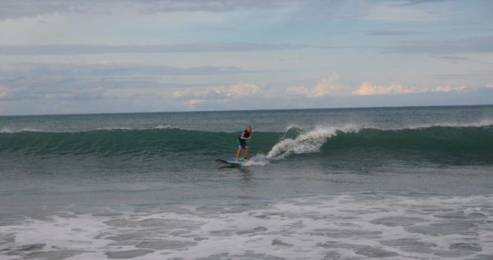 Серфинг в Аругам Бей